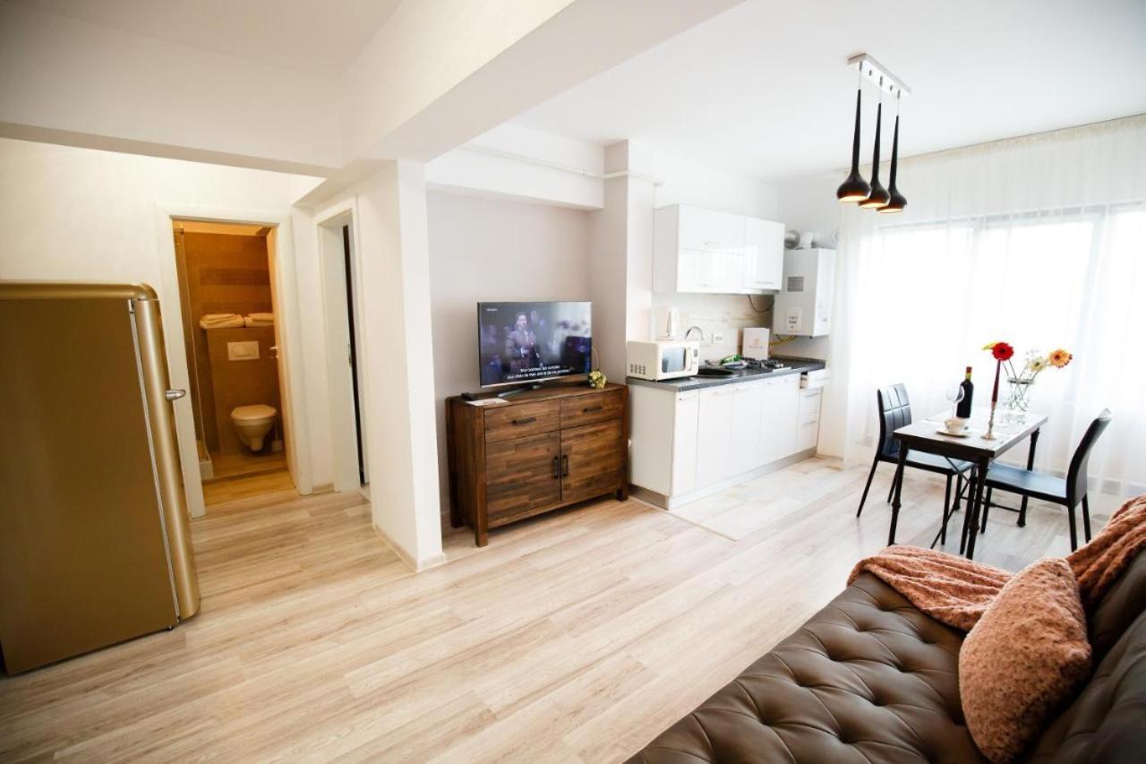 Metropolitan Iassium Apartments Iasi Bagian luar foto